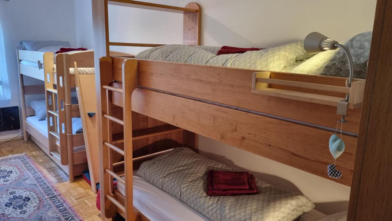 Fridas Place - Der Blick Ueber Ganz Villach - 160 M2 Ferienoase - Ganzes Haus Bis Zu 8 Personen Exterior foto
