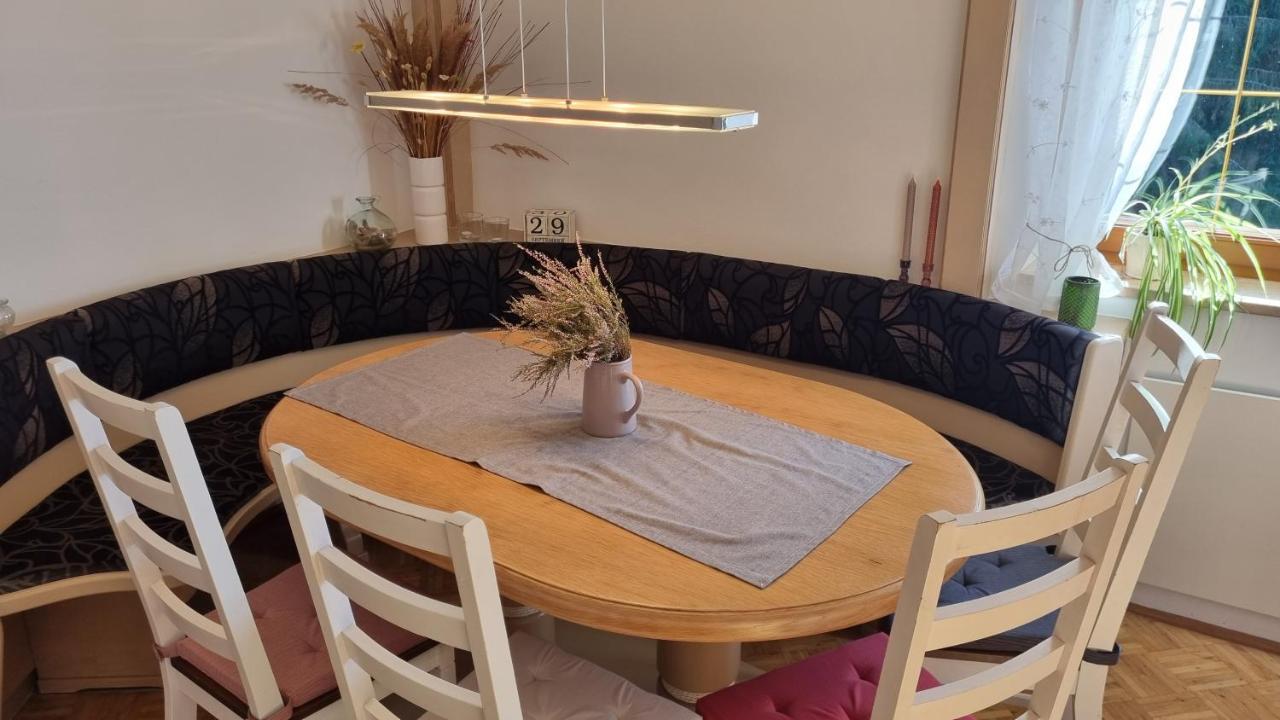 Fridas Place - Der Blick Ueber Ganz Villach - 160 M2 Ferienoase - Ganzes Haus Bis Zu 8 Personen Exterior foto